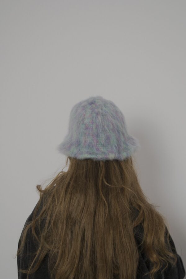 Kapelusz blurred mgiełka