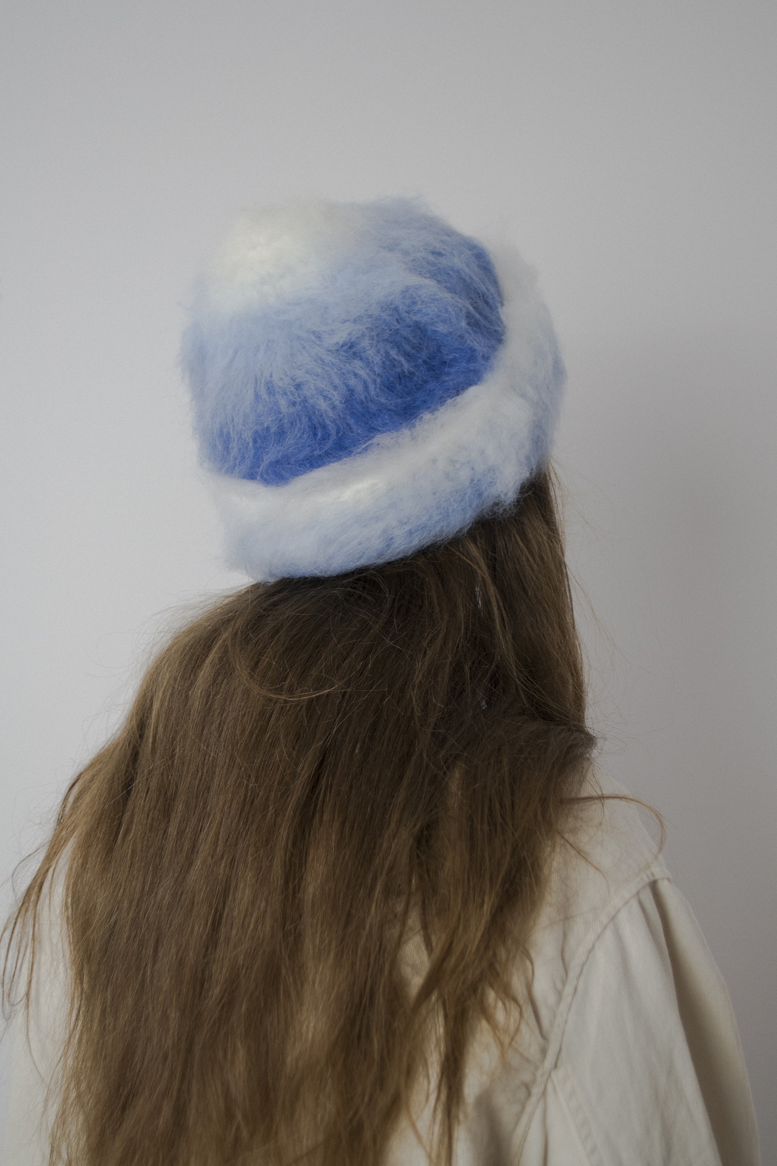 Czapka blurred glacier