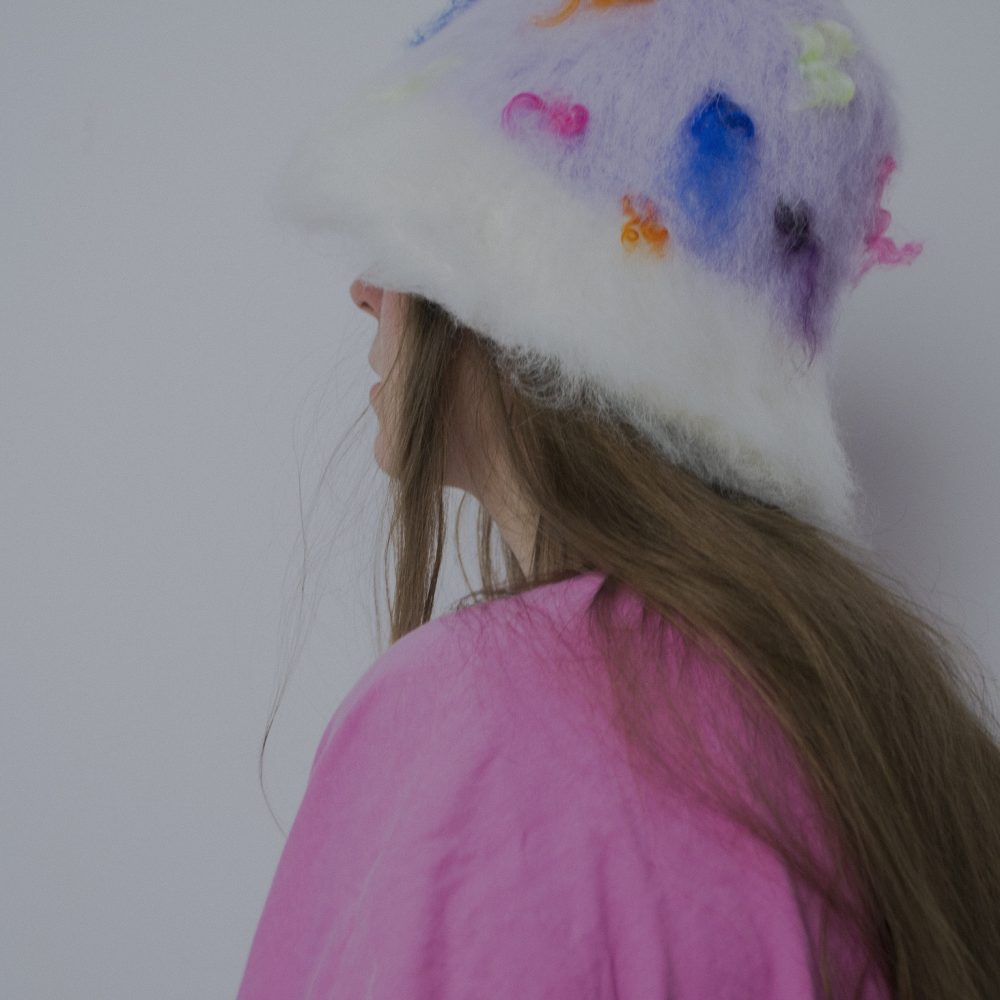 Kapelusz blurred candy