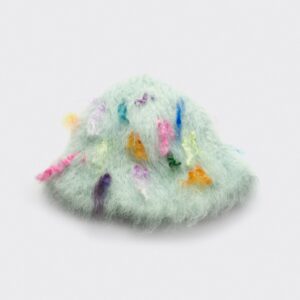 Kapelusz blurred meadows