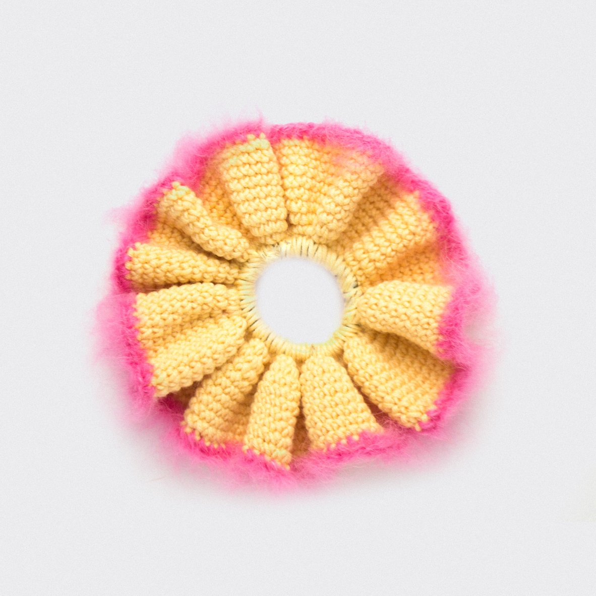 28-01 Scrunchie
