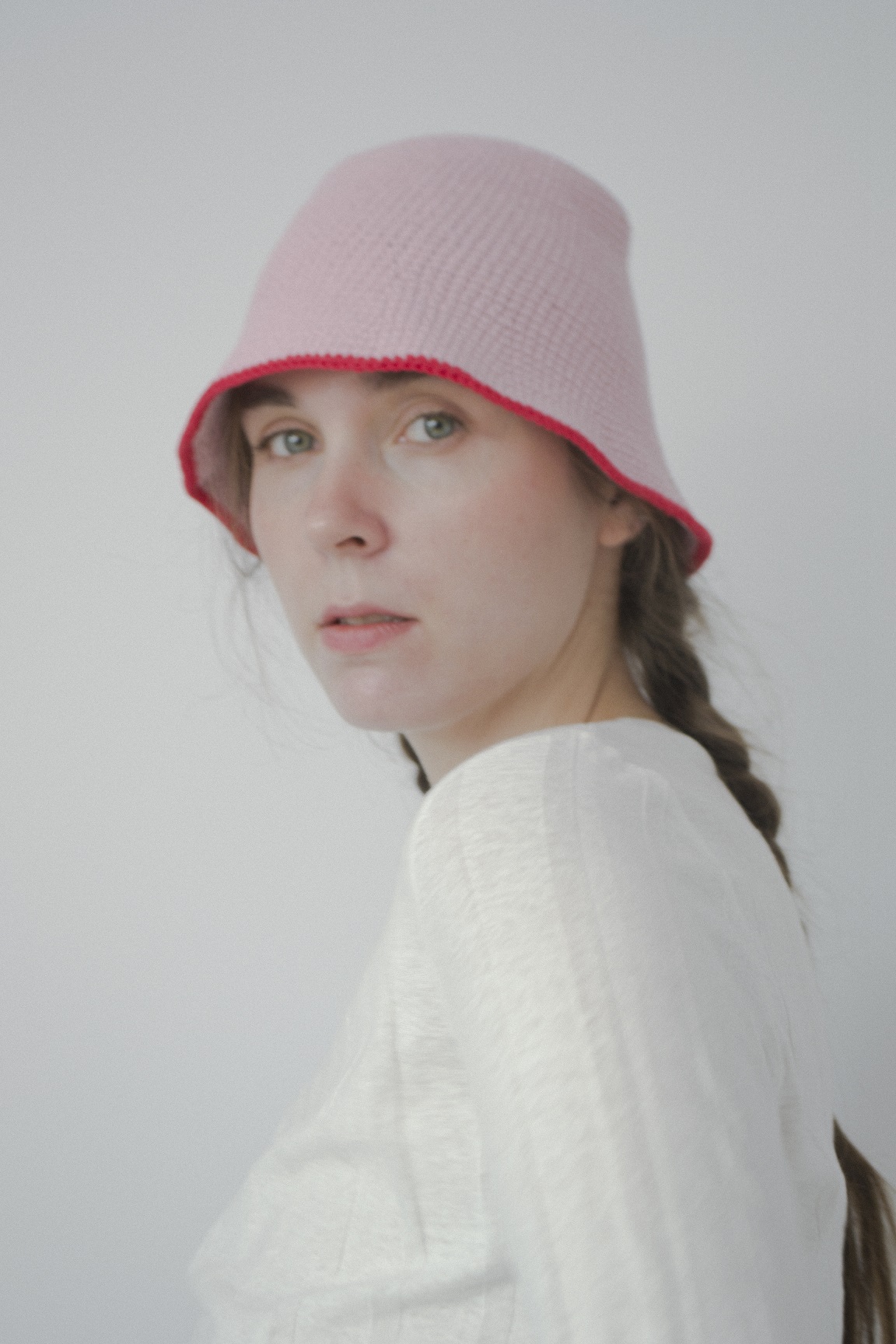 13 Bucket hat