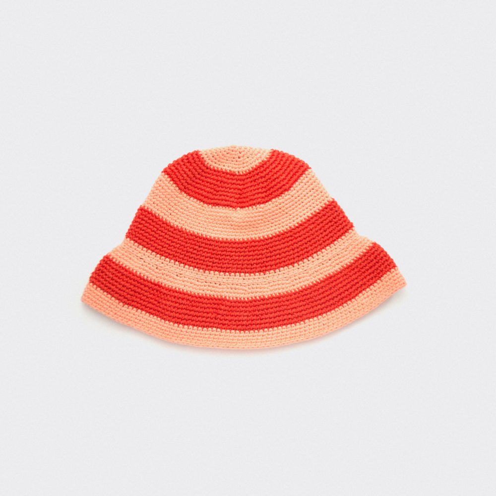 19-01 Bucket hat