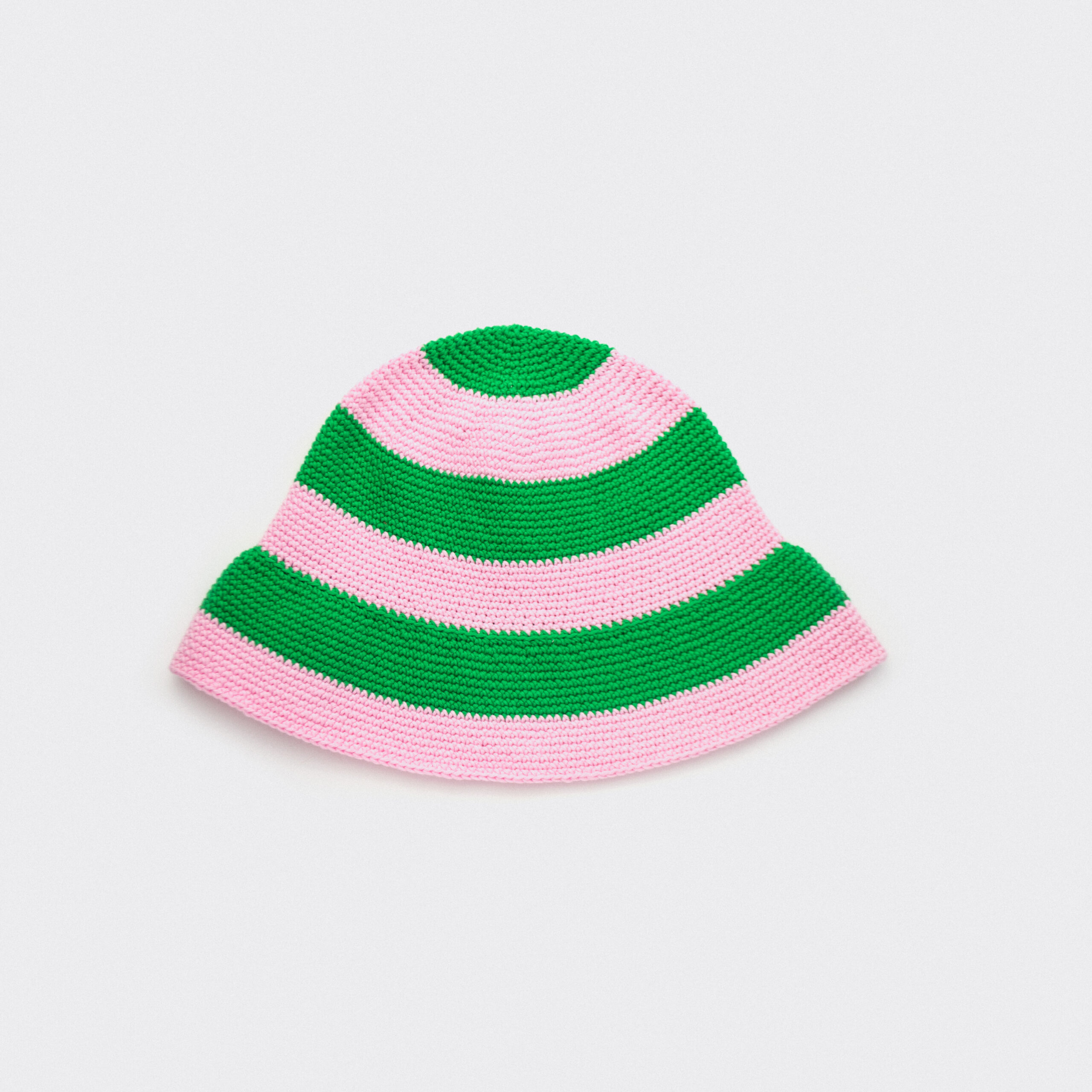 22-01 Bucket hat meadow