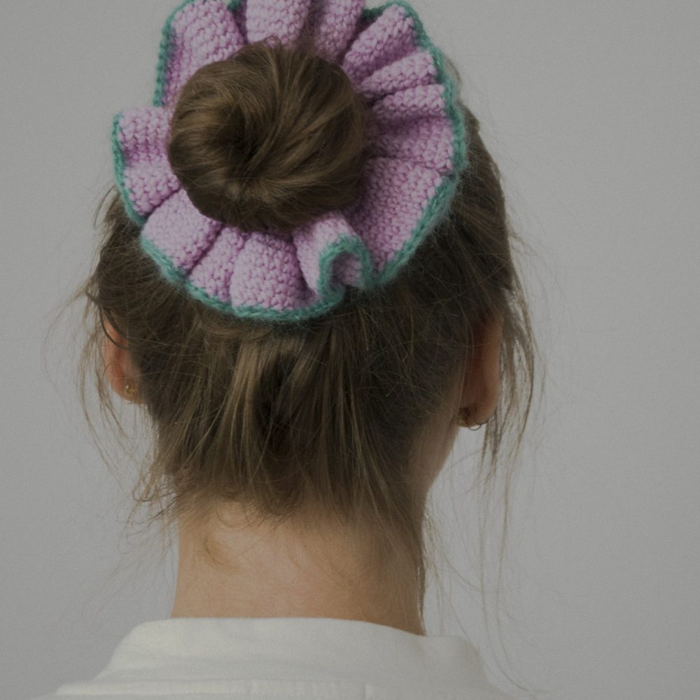 24 Scrunchie (SOLD OUT)