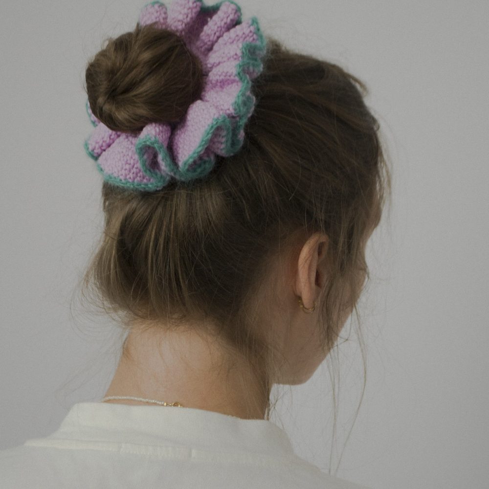 25 Scrunchie (SOLD OUT)