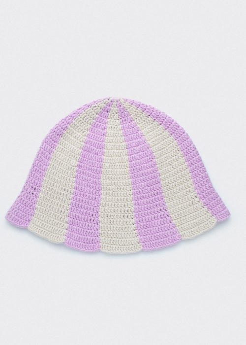 Bucket hat stripes