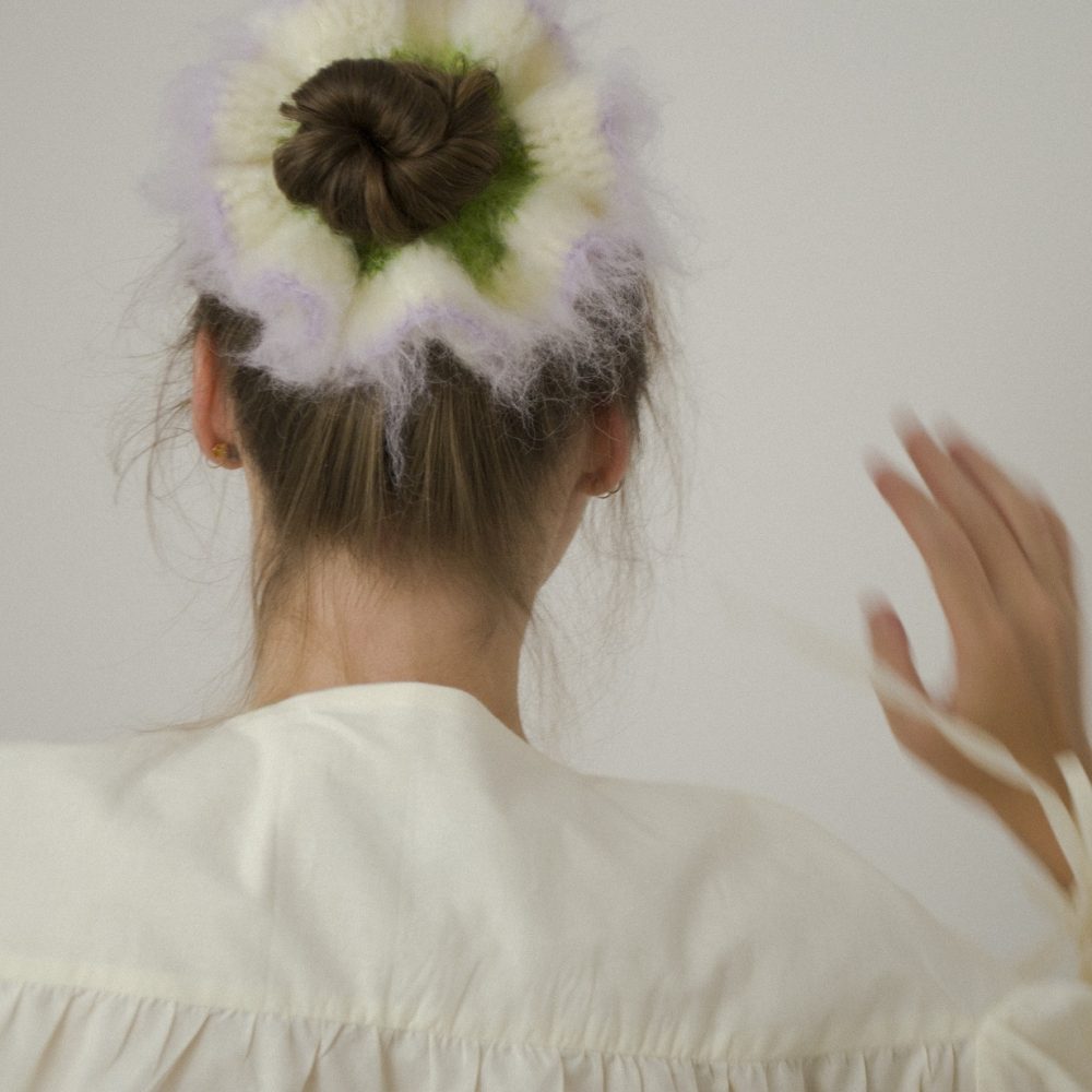 Scrunchie flower purple