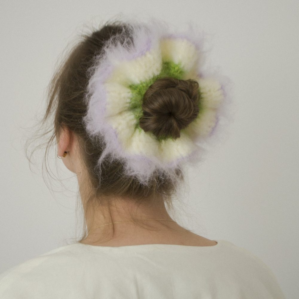 Scrunchie flower purple