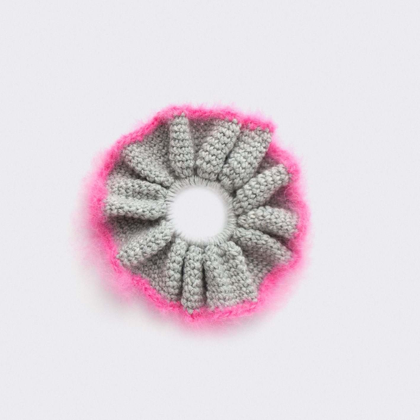 6-01 Scrunchie