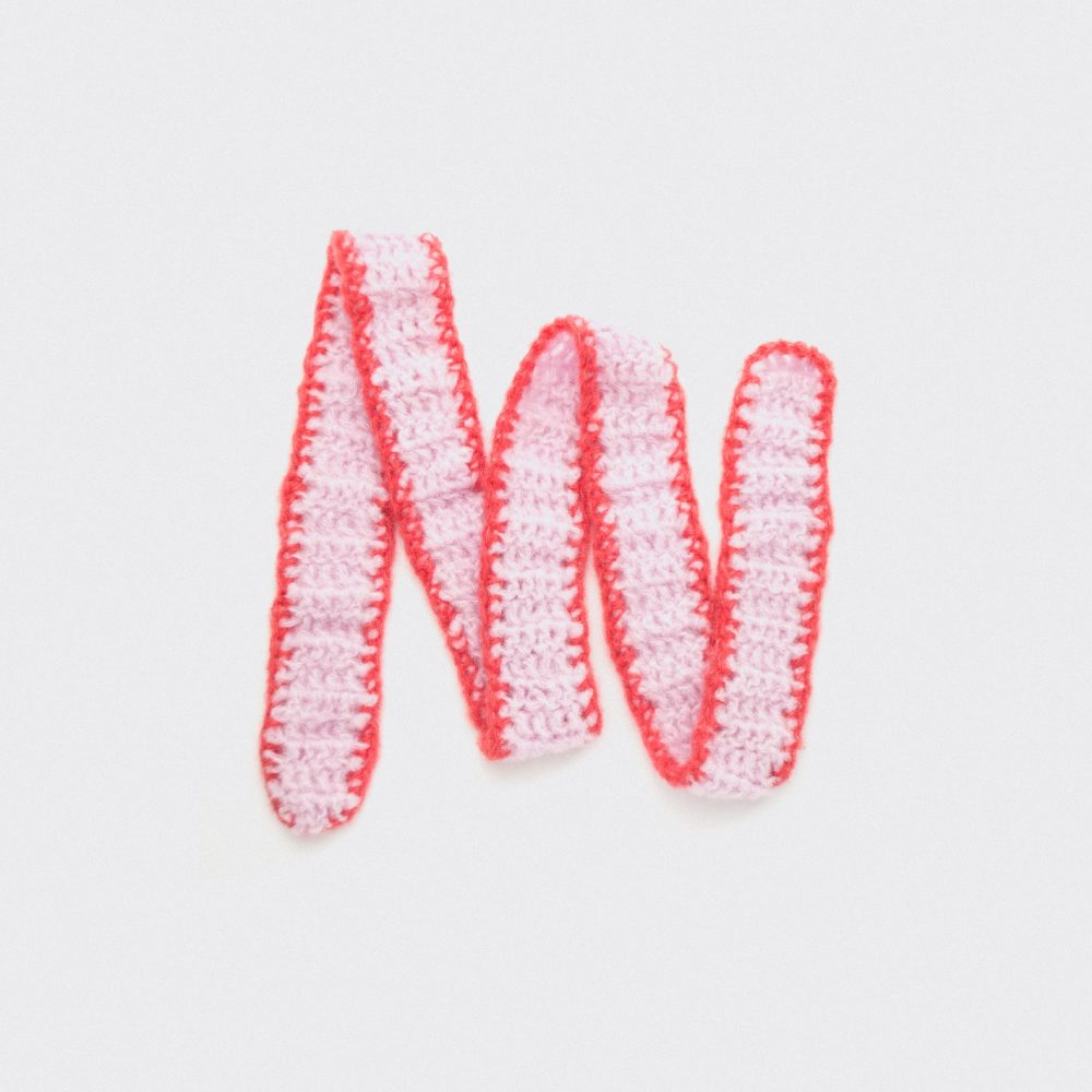 7-01 Tiny scarf pink
