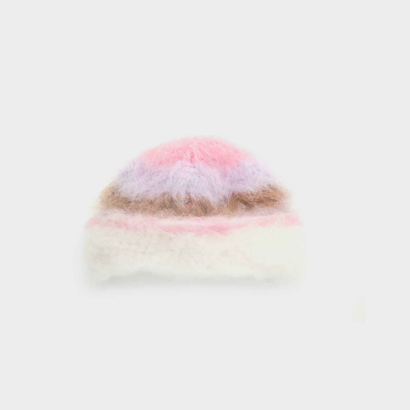 4-01 Czapka blurred