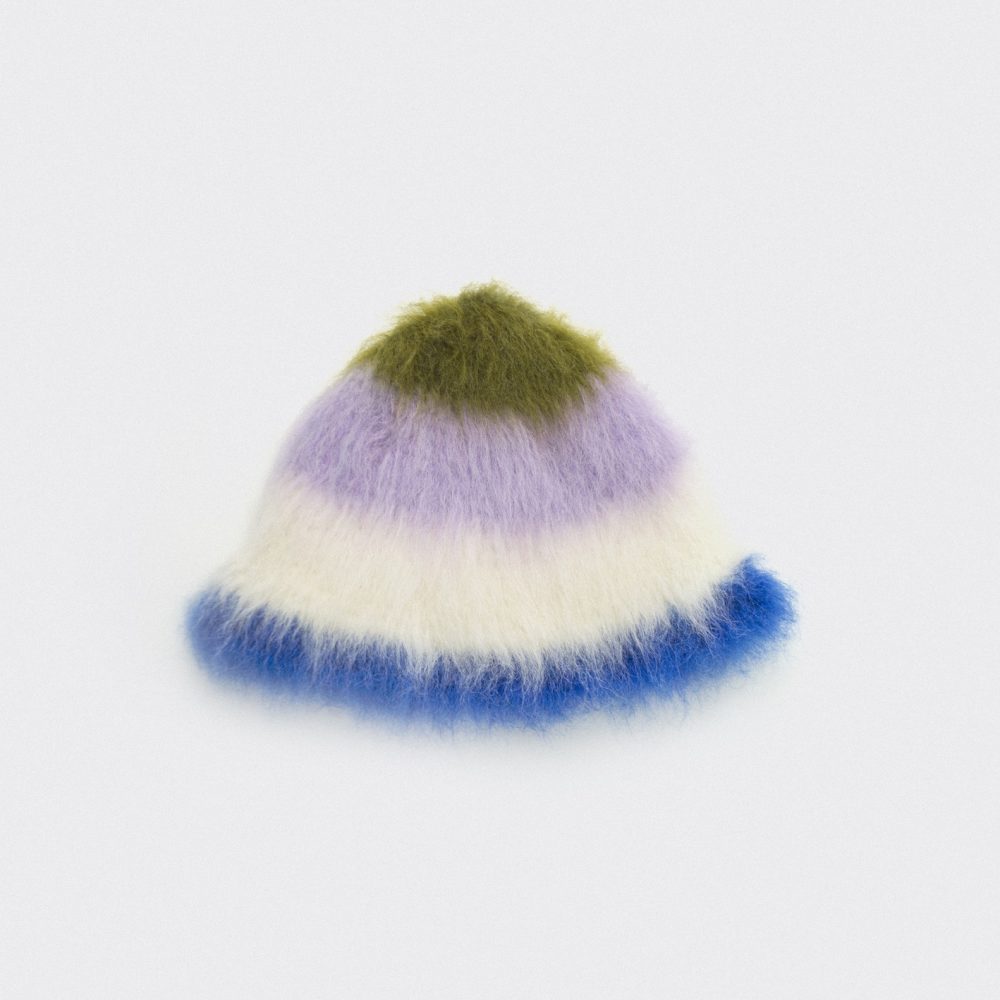 8-01 Kapelusz blurred stripes