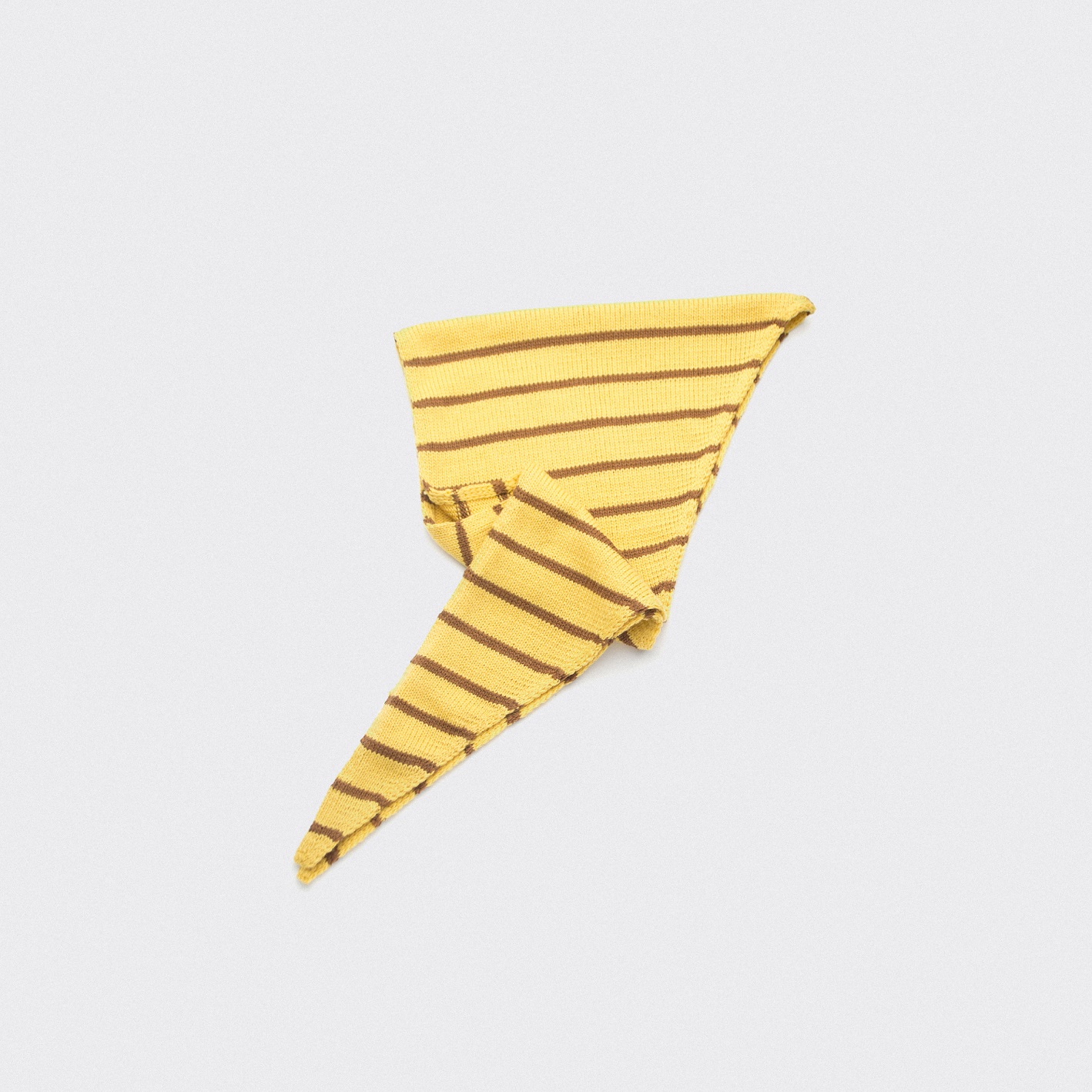43-01 Bebe headscarf petite w paski