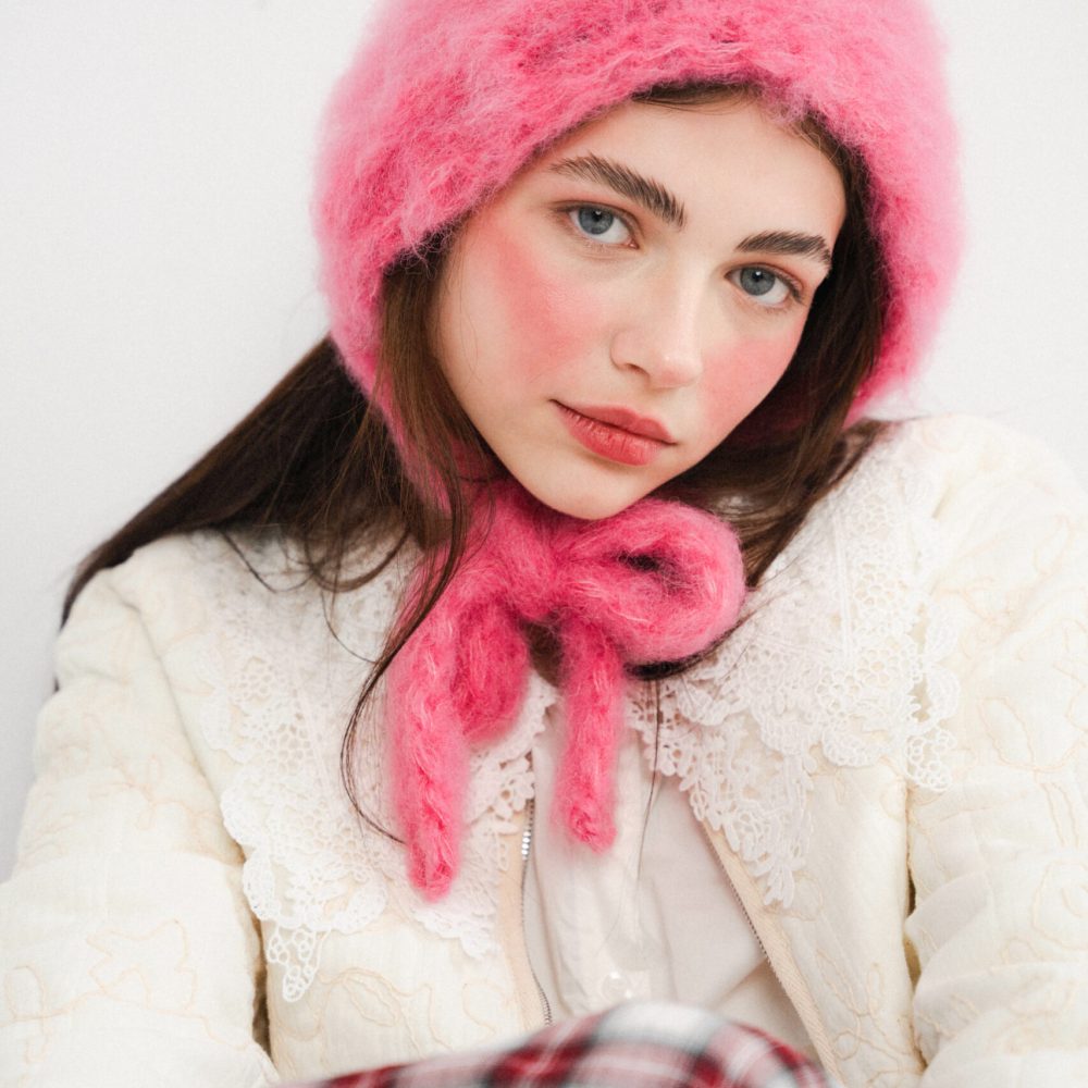 Bonetka blurred pink