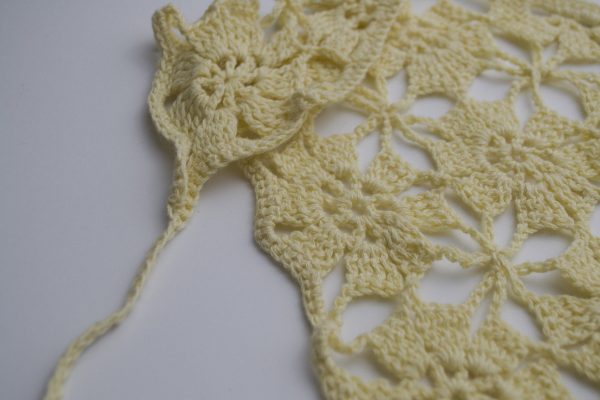 Chustka butter yellow