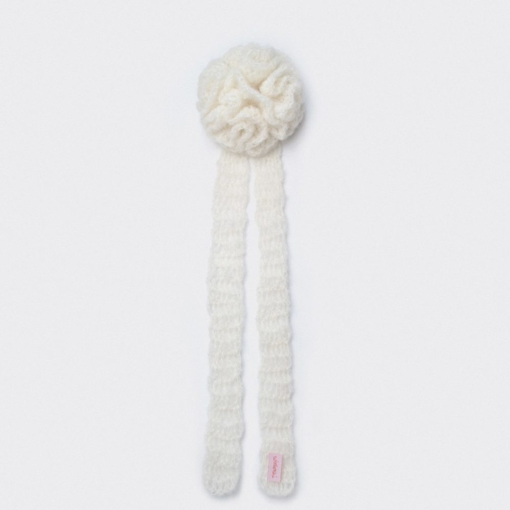 4-01 Scrunchie FOLKA